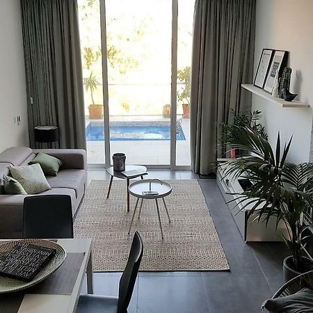 Duplex Maisonette With Heated P-Pool And Jacuzzi Saint Julian's エクステリア 写真