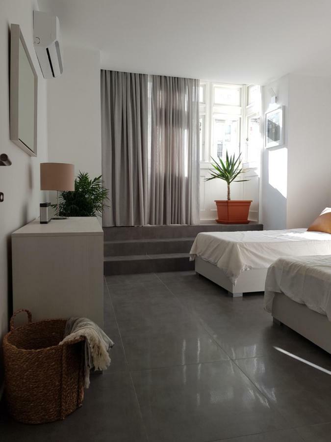 Duplex Maisonette With Heated P-Pool And Jacuzzi Saint Julian's エクステリア 写真