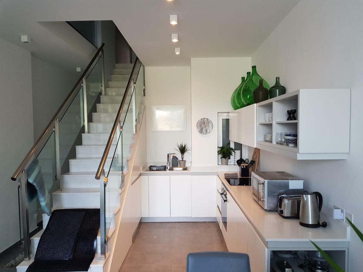 Duplex Maisonette With Heated P-Pool And Jacuzzi Saint Julian's エクステリア 写真