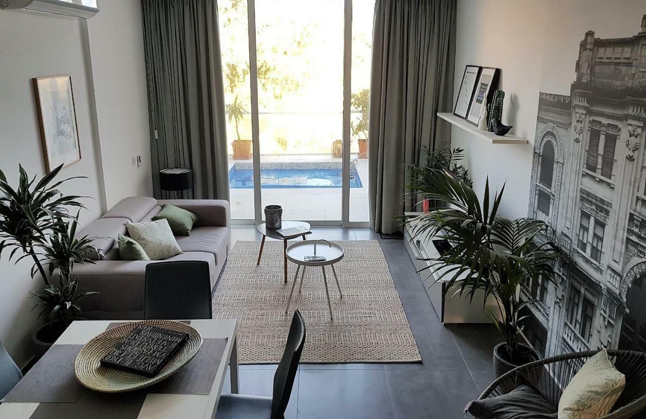 Duplex Maisonette With Heated P-Pool And Jacuzzi Saint Julian's エクステリア 写真