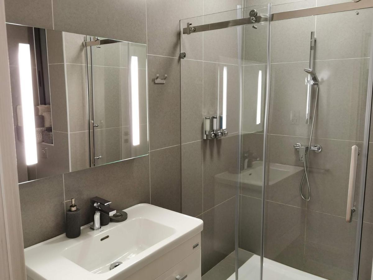 Duplex Maisonette With Heated P-Pool And Jacuzzi Saint Julian's エクステリア 写真