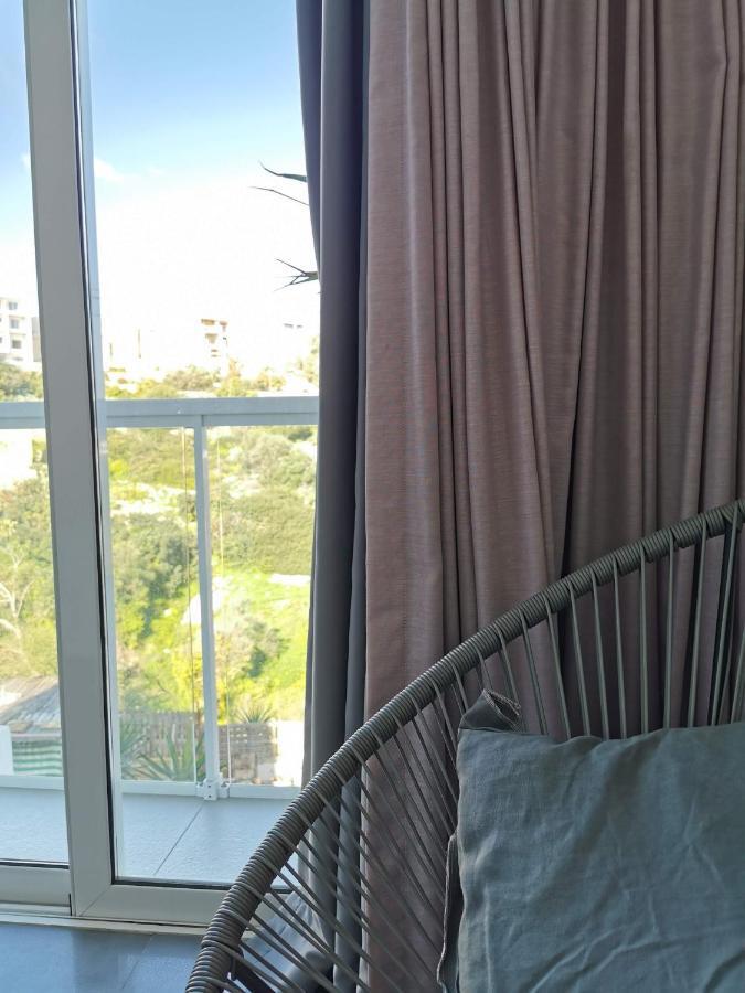 Duplex Maisonette With Heated P-Pool And Jacuzzi Saint Julian's エクステリア 写真